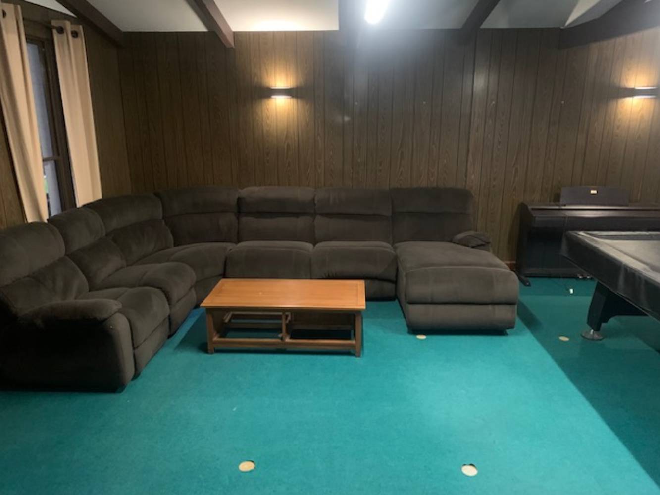 lounge room and pool table