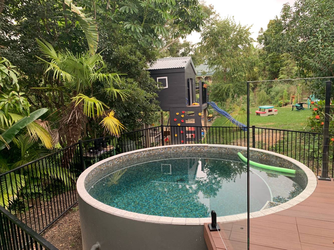 Plunge pool and kids cubby
