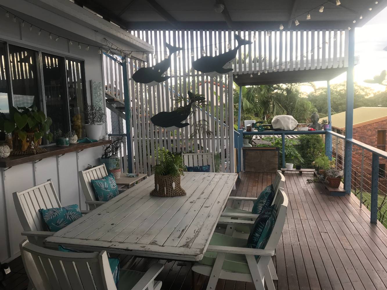 outside dining