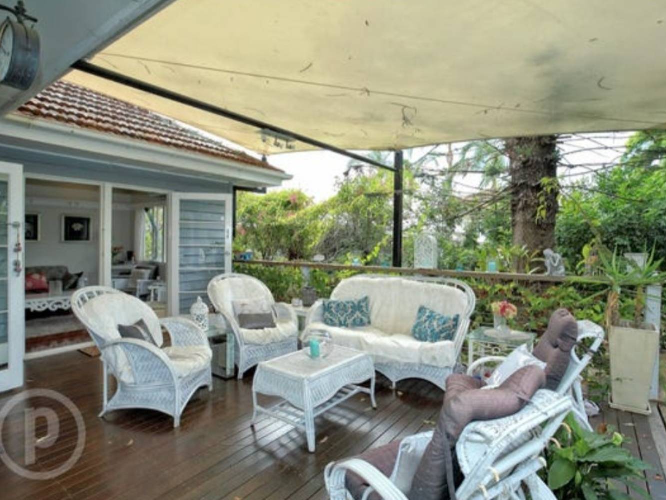 outdoor lounge space