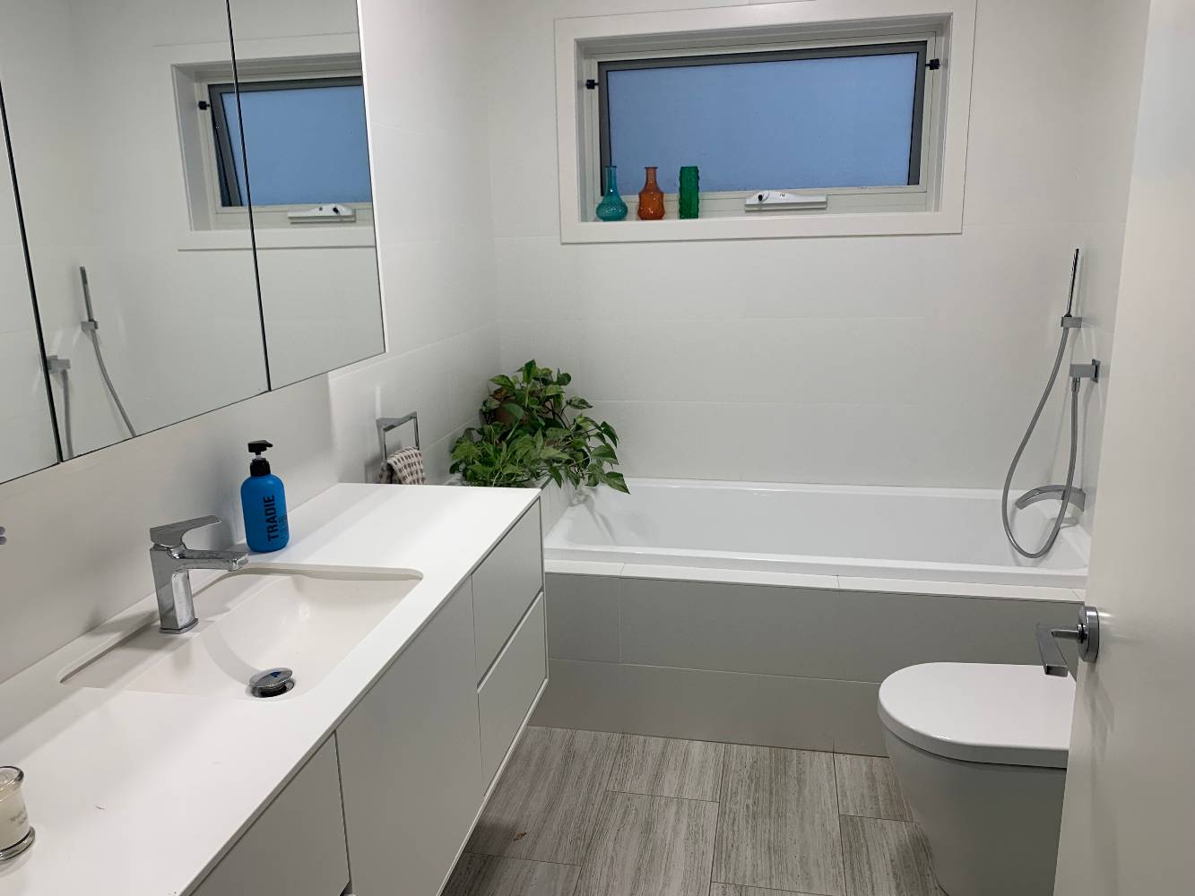 Main bathroom