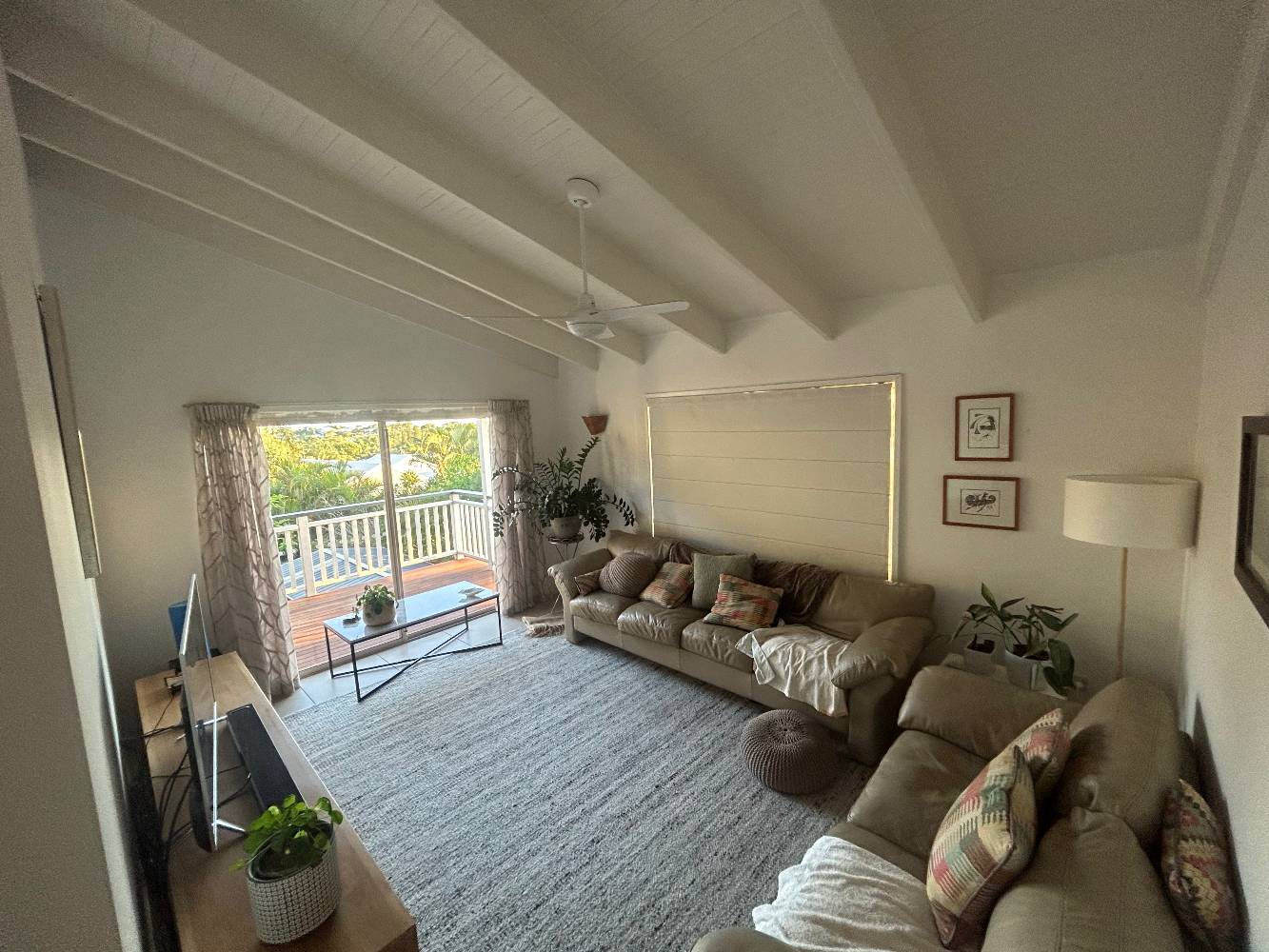 Upstairs lounge