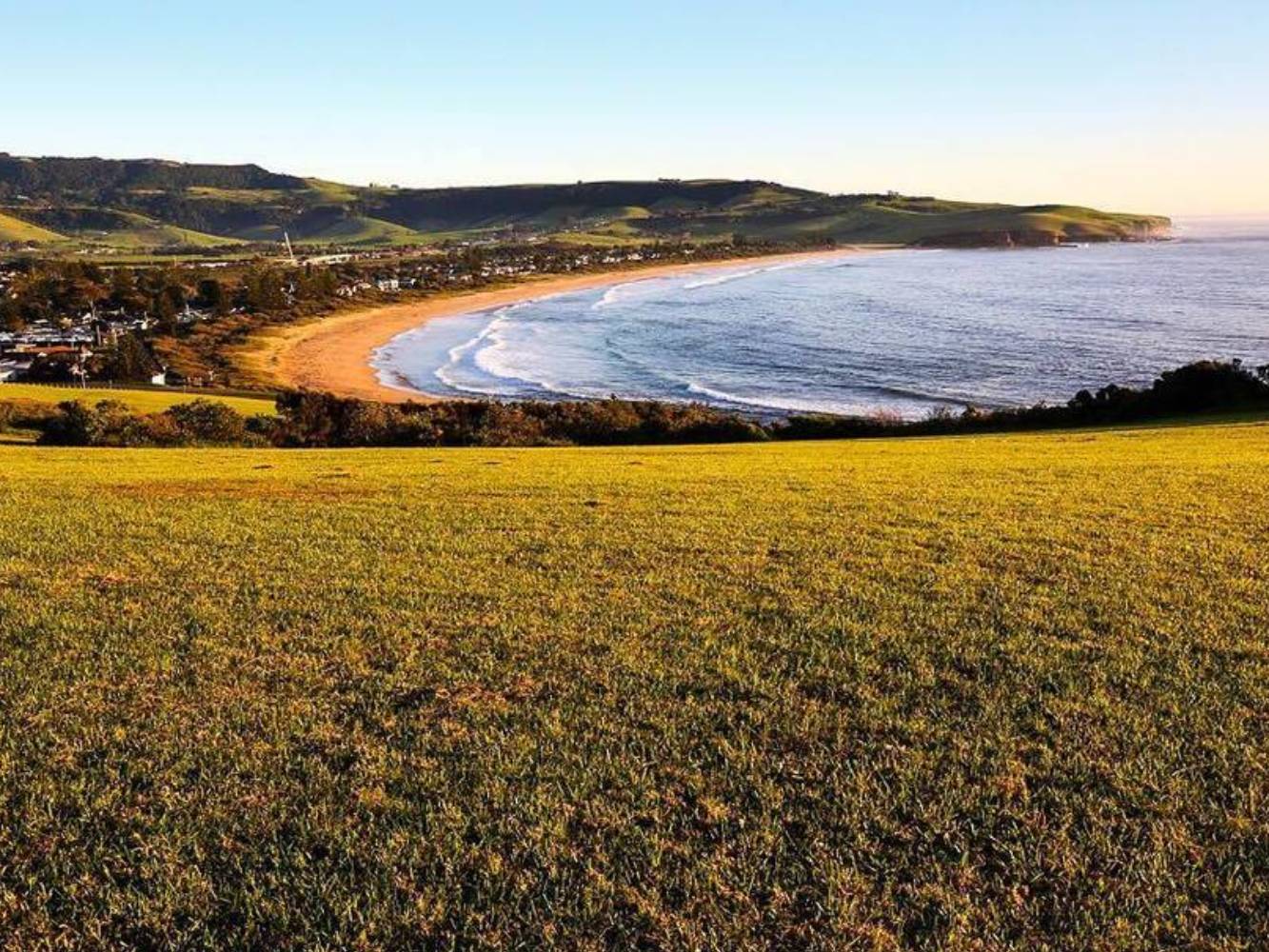 Gerringong headland (3 min drive)