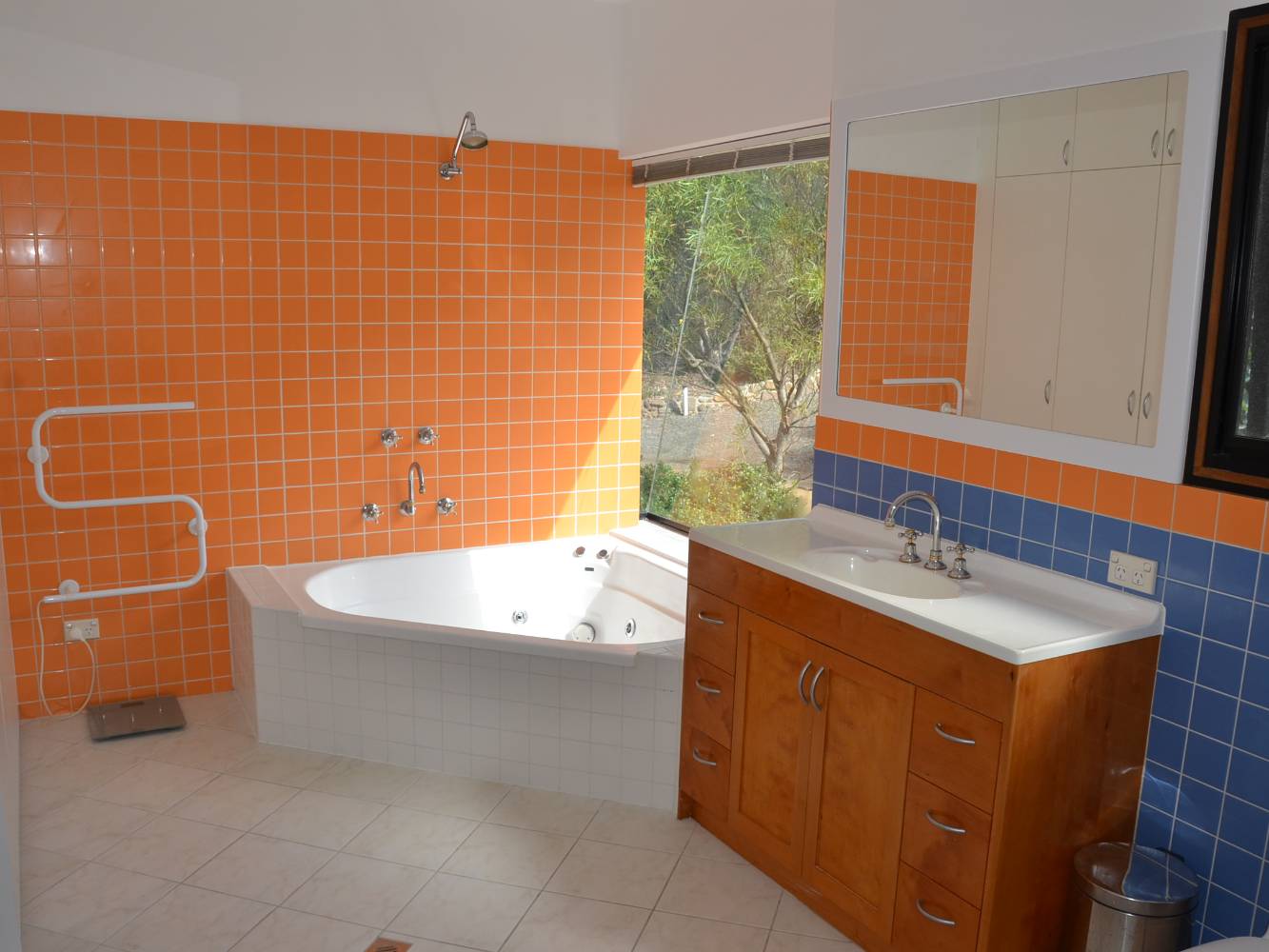 Upstairs bathroom